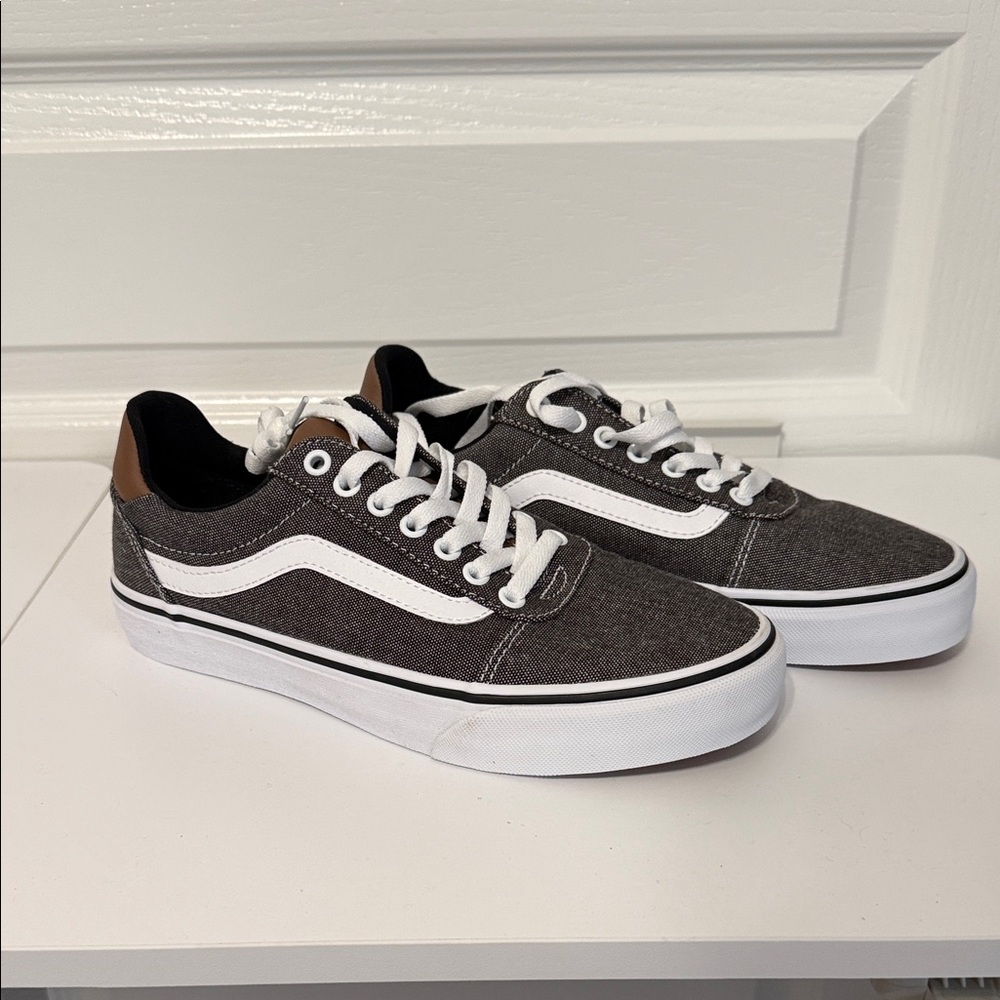 Vans Men's Brownand White Sneakers